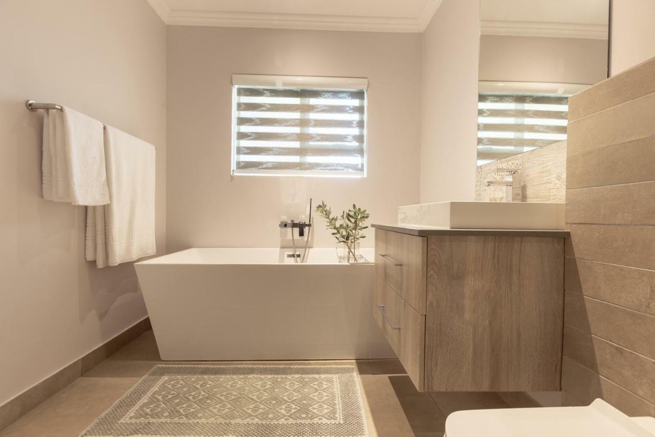 Апартаменти Sunrise Bay Self Catering Плеттенберг-Бей Екстер'єр фото