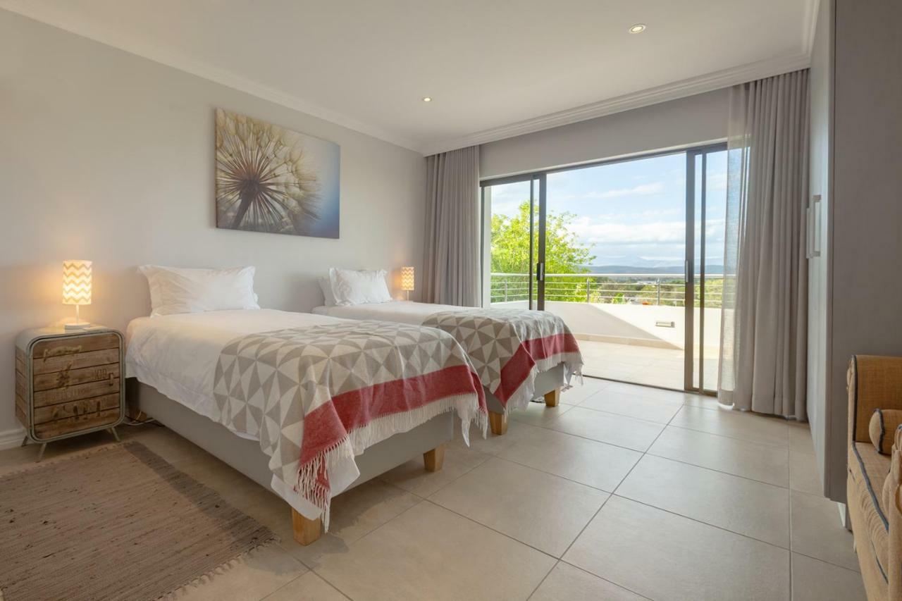 Апартаменти Sunrise Bay Self Catering Плеттенберг-Бей Екстер'єр фото