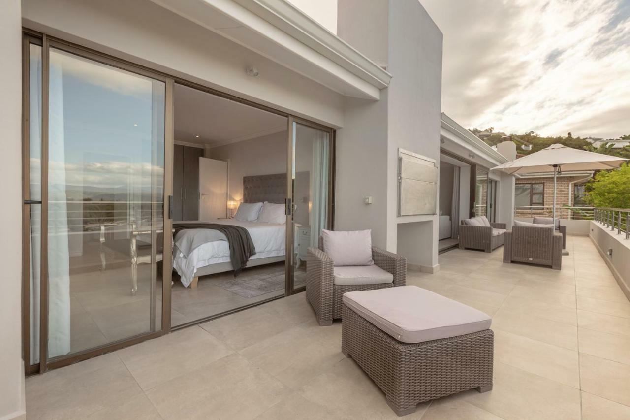Апартаменти Sunrise Bay Self Catering Плеттенберг-Бей Екстер'єр фото